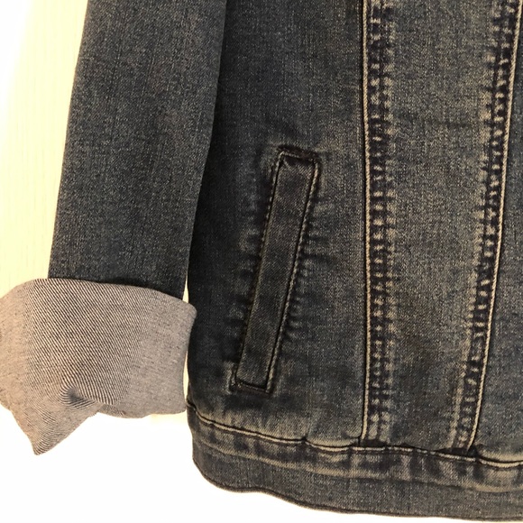 Jean jacket by Juicy Couture. Small. - Picture 4 of 6